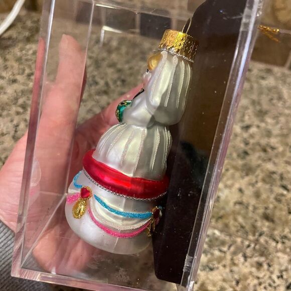 Bride and Groom Hand Painted Glass Boxed Ornament 2004 - Picture 10 of 13